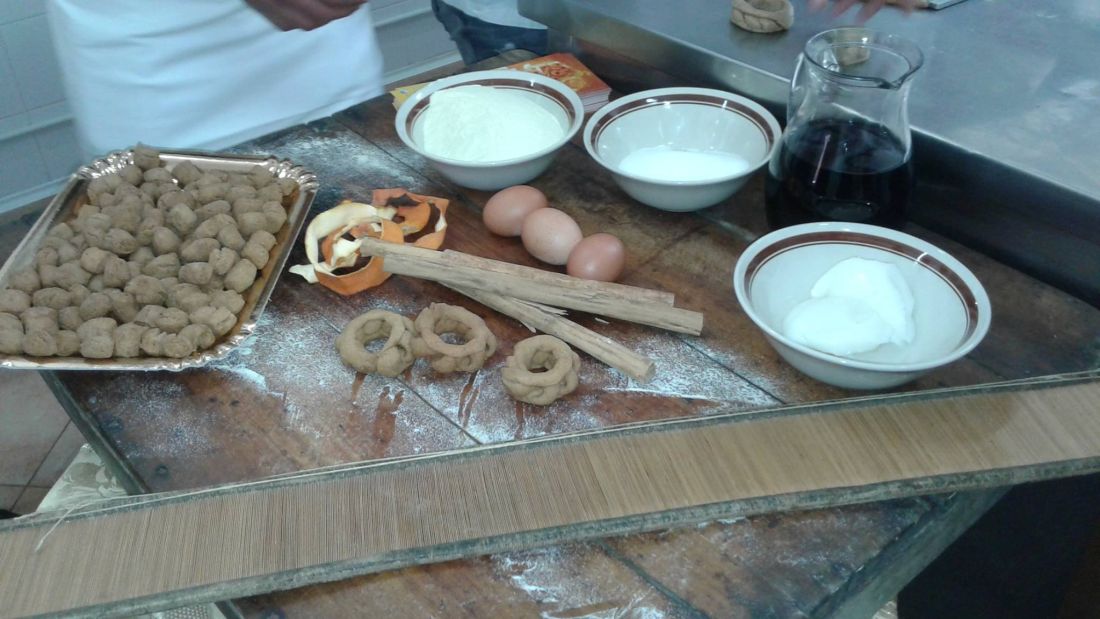 la-cuddrireddra-Dolce-Tipico-di-Delia-Sicilia