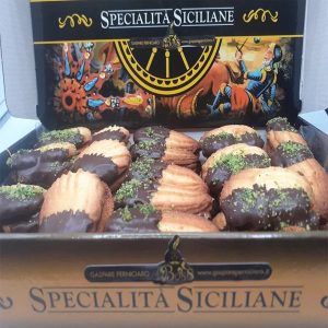 Gli-Svizzeri-Biscotti-al-Burro-Farciti-con-Crema-Cacao-e-Nocciole