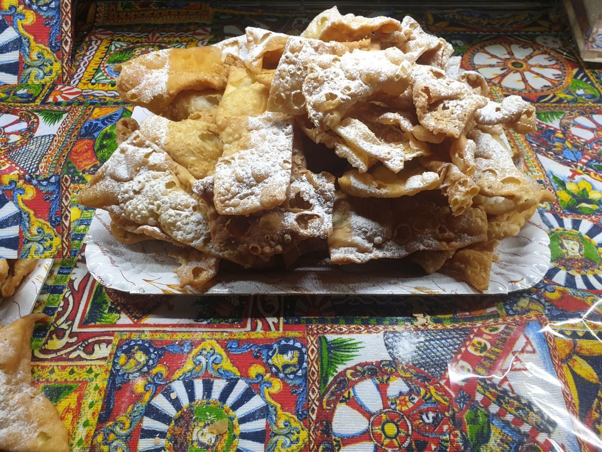 Dolci Tipici Siciliani di Pasqua